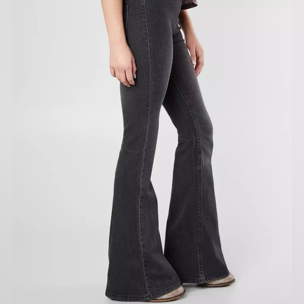 Newbury Kustom Flare Pull On Black Jeans Women’s M Stretch Boho Indie 70s Hippie - Picture 2 of 9